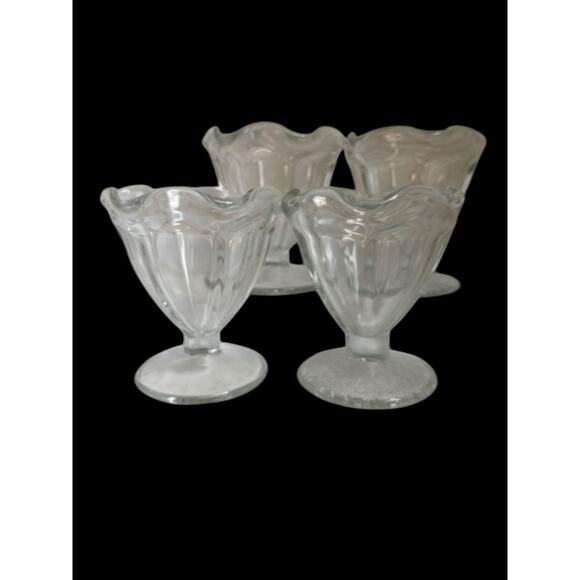 Vintage Ice Cream Sundae Dishes Clear Glass Footed Dessert Dishes Tulip Lot of 4 - Picture 3 of 12